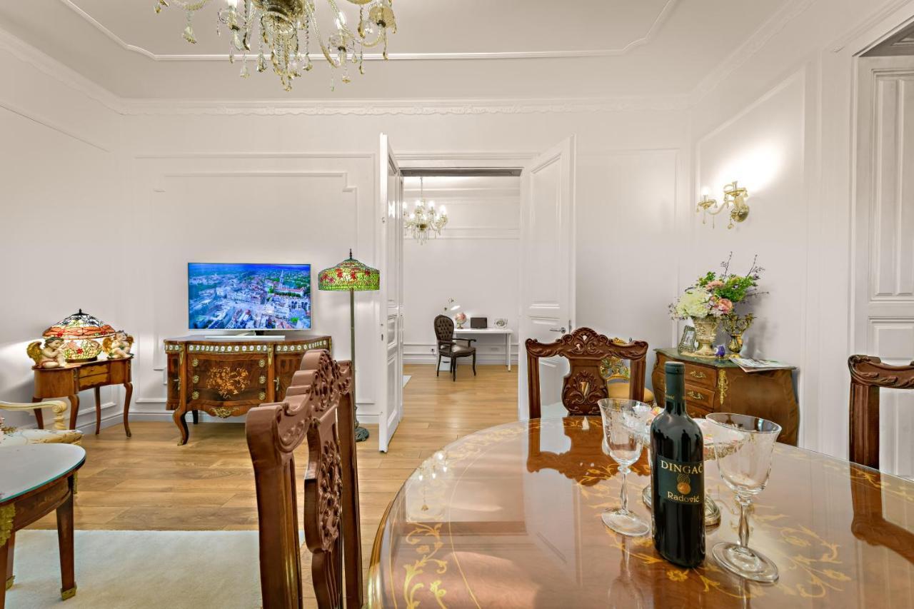 זאגרב Luxury Class Apartment - 1St Floor, Large Apartment, Downtown, Newly Renovated, Fast Wifi, 4X Air Conditioning מראה חיצוני תמונה